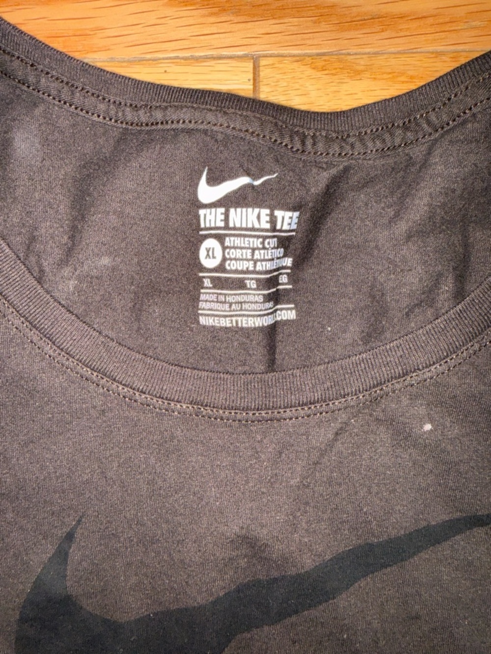 THE NIKE TEE Womens Brown Logo Graphic Short Sleeve Crew
Neck T-Shirt XL - Picture 3 of 5